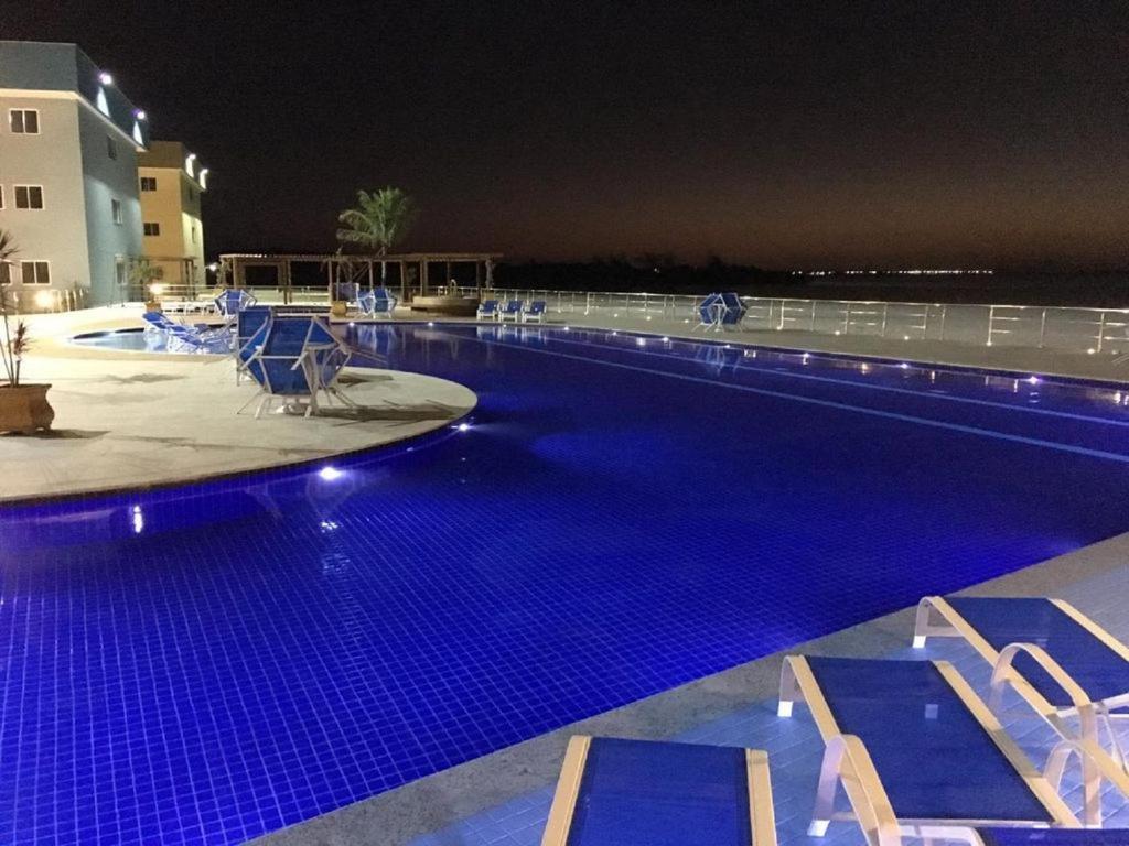 Flat com praia privativa e lazer total em Arraial Arraial do Cabo Exterior foto